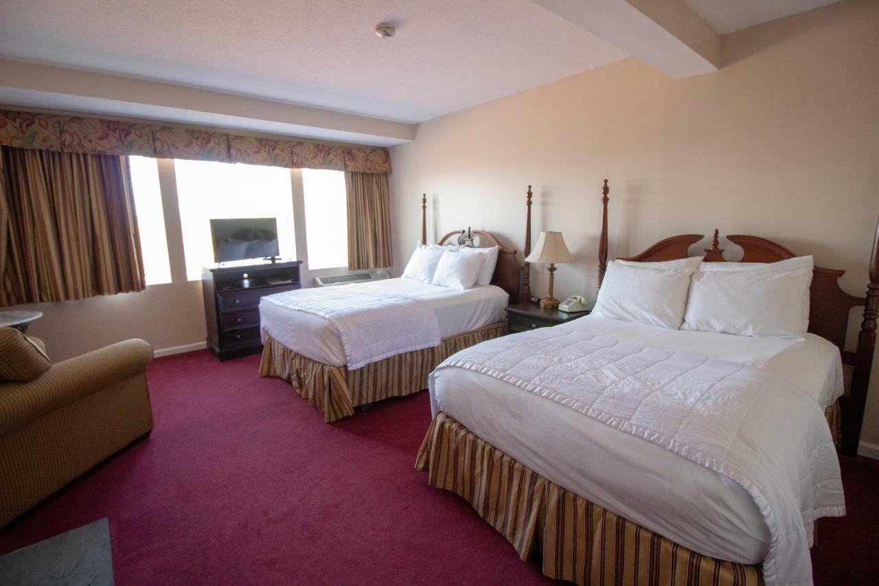 Dedham The Lucerne Inn מראה חיצוני תמונה